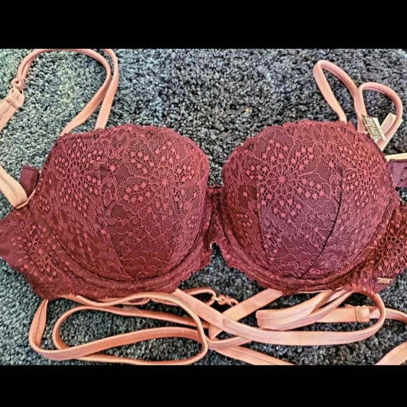 VS PINK Limited Edition Bra 32D - Picture 3 of 5